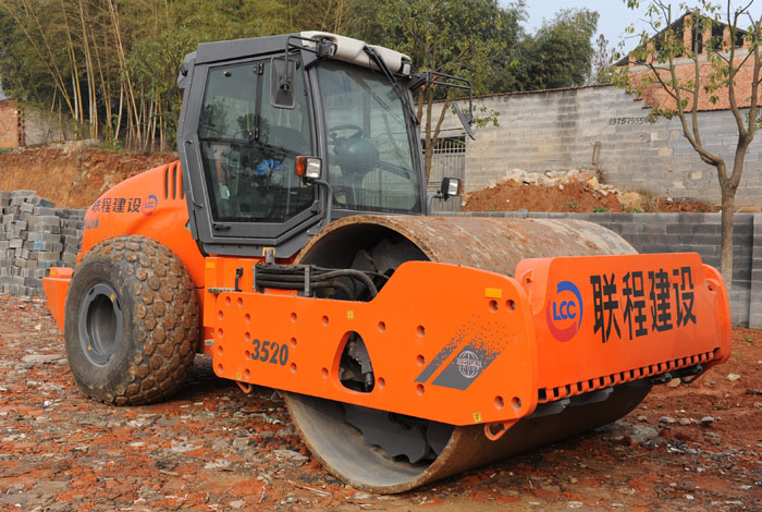 1736231522.jpg 2014032611245748.jpg