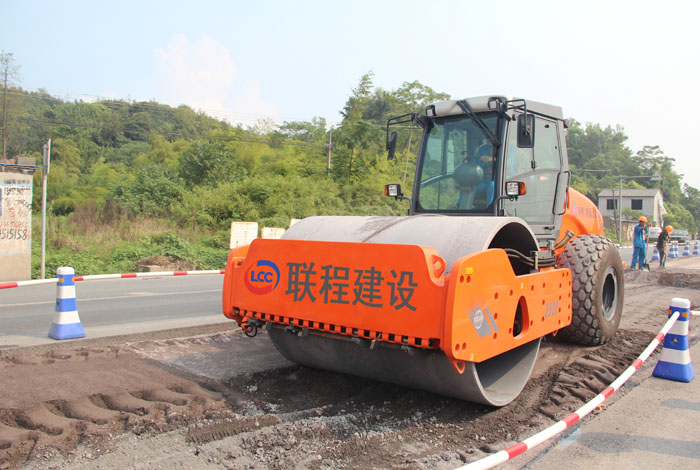 1736231544.jpg 2014032611251611.jpg